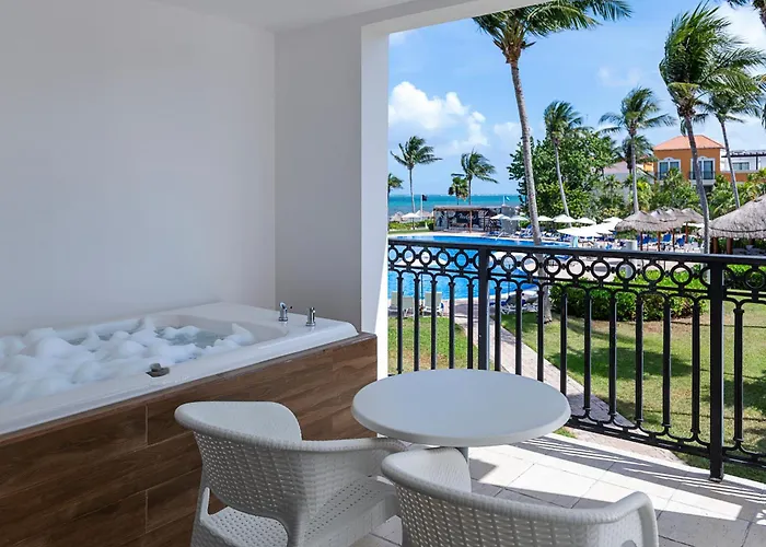 Resort Ocean Coral Riviera Cancun All Inclusive (Adults Only) 5*