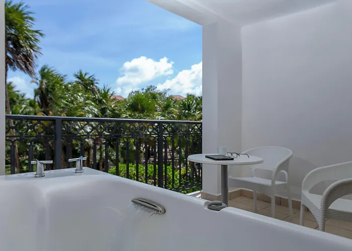 Ocean Coral Riviera Cancun All Inclusive (Adults Only) 5*